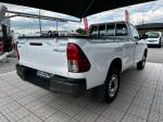 toyota-hilux-2021-diesel-2393cc