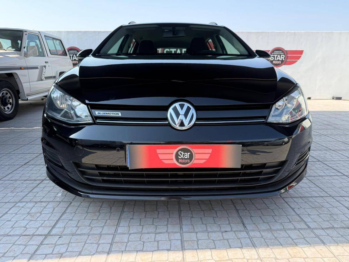 volkswagen-golf-variant-2015-diesel-1598cc