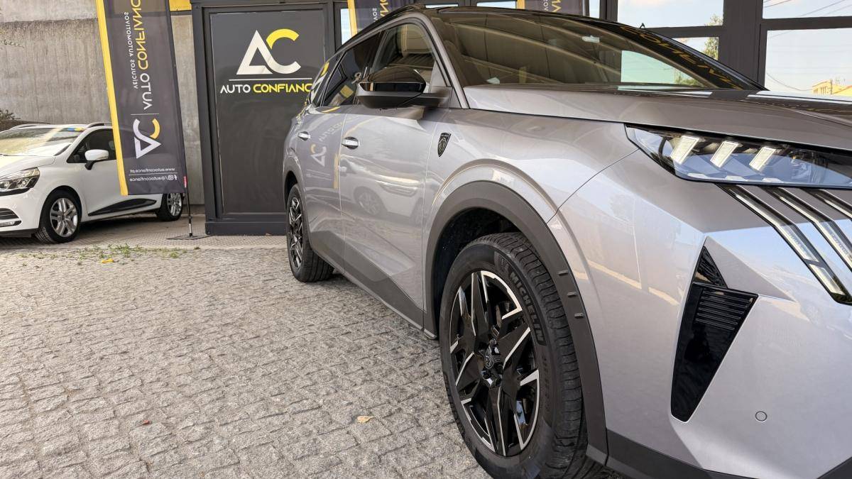 peugeot-5008-2024-gasolina-1199cc