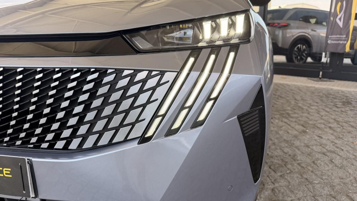 peugeot-5008-2024-gasolina-1199cc