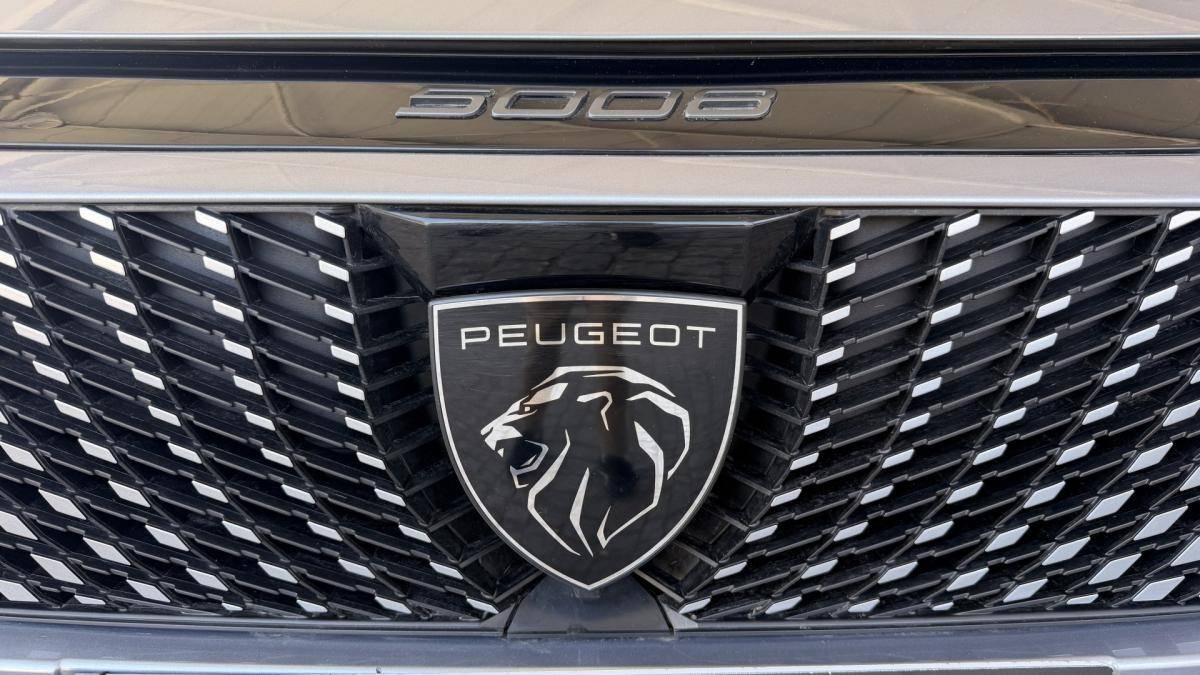 peugeot-5008-2024-gasolina-1199cc