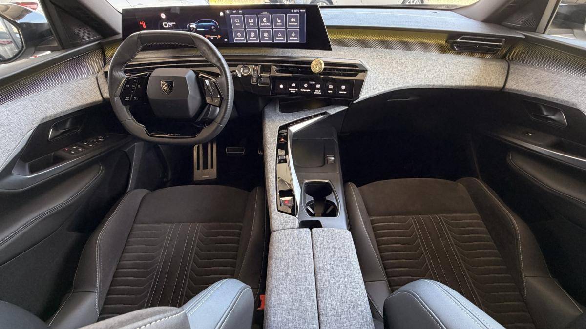 peugeot-5008-2024-gasolina-1199cc