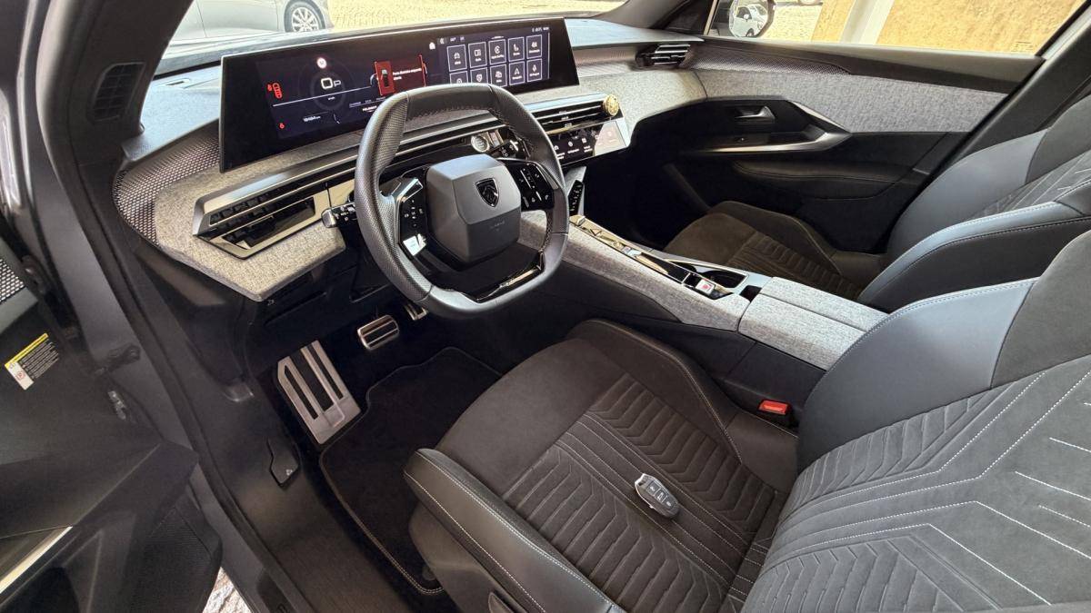 peugeot-5008-2024-gasolina-1199cc