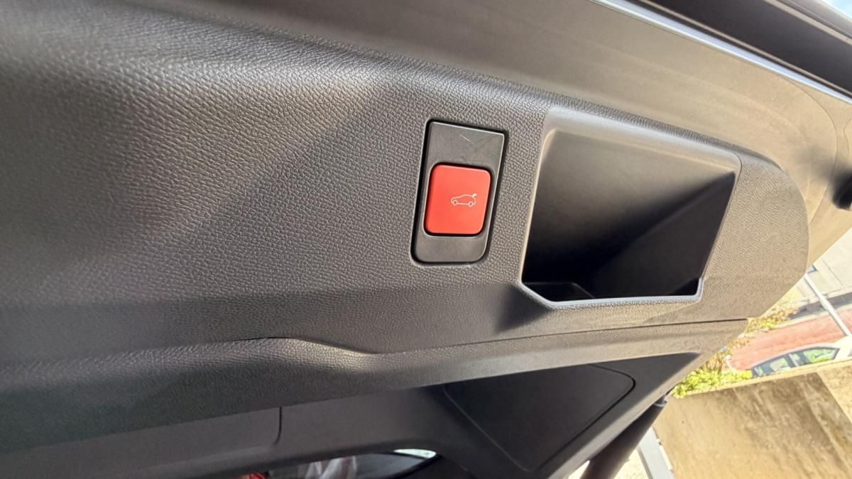 peugeot-5008-2024-gasolina-1199cc