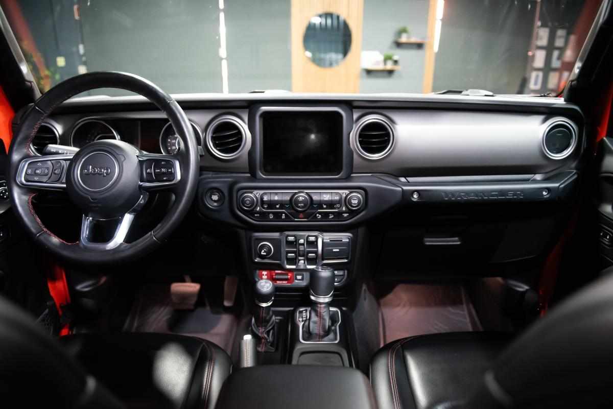 jeep-wrangler-2-0-etorque-4x4-2018-gasolina-1998cc