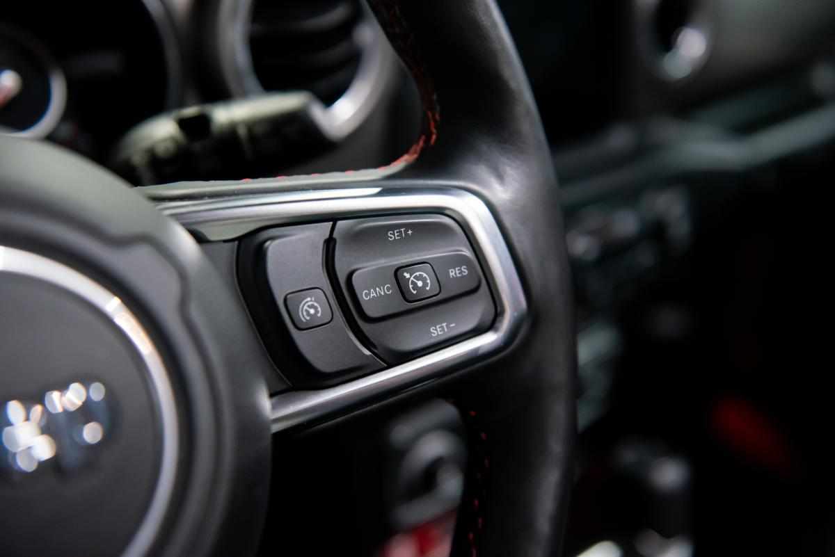 jeep-wrangler-2-0-etorque-4x4-2018-gasolina-1998cc