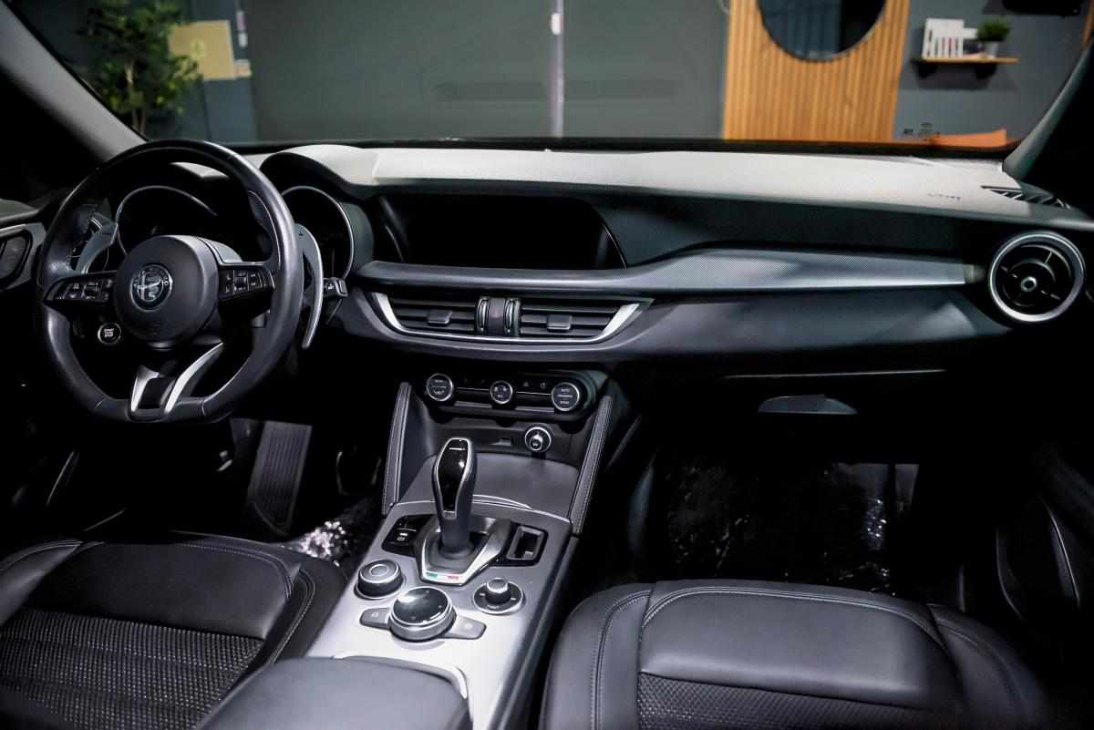 alfa-romeo-stelvio-2-2-jtdm-2022-diesel-2143cc