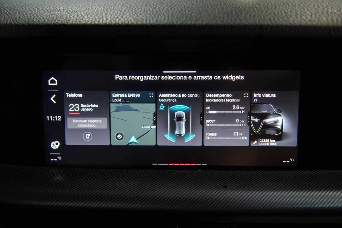 alfa-romeo-stelvio-2-2-jtdm-2022-diesel-2143cc