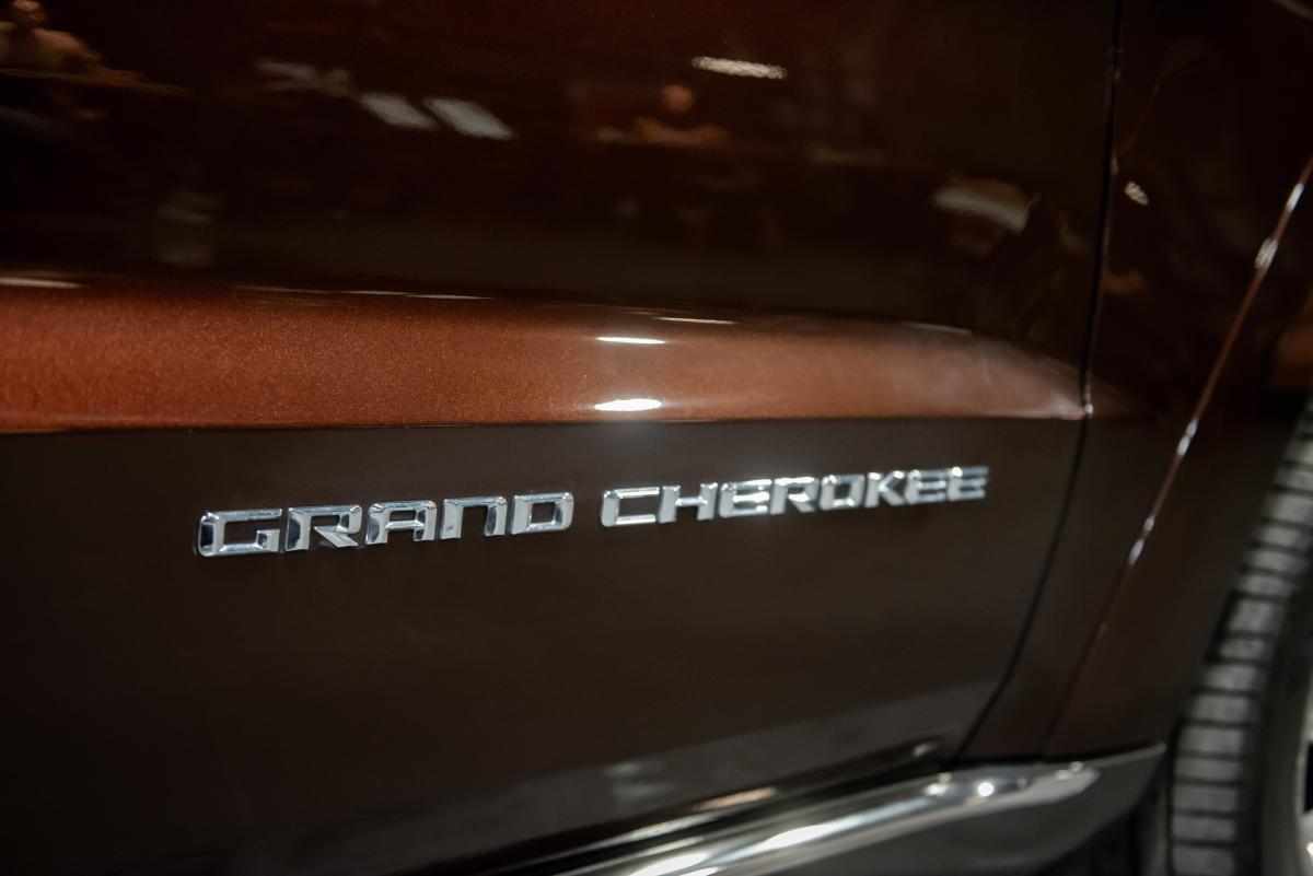 jeep-grand-cherokee-5-7-v8-4x4-2015-gasolina-5654cc