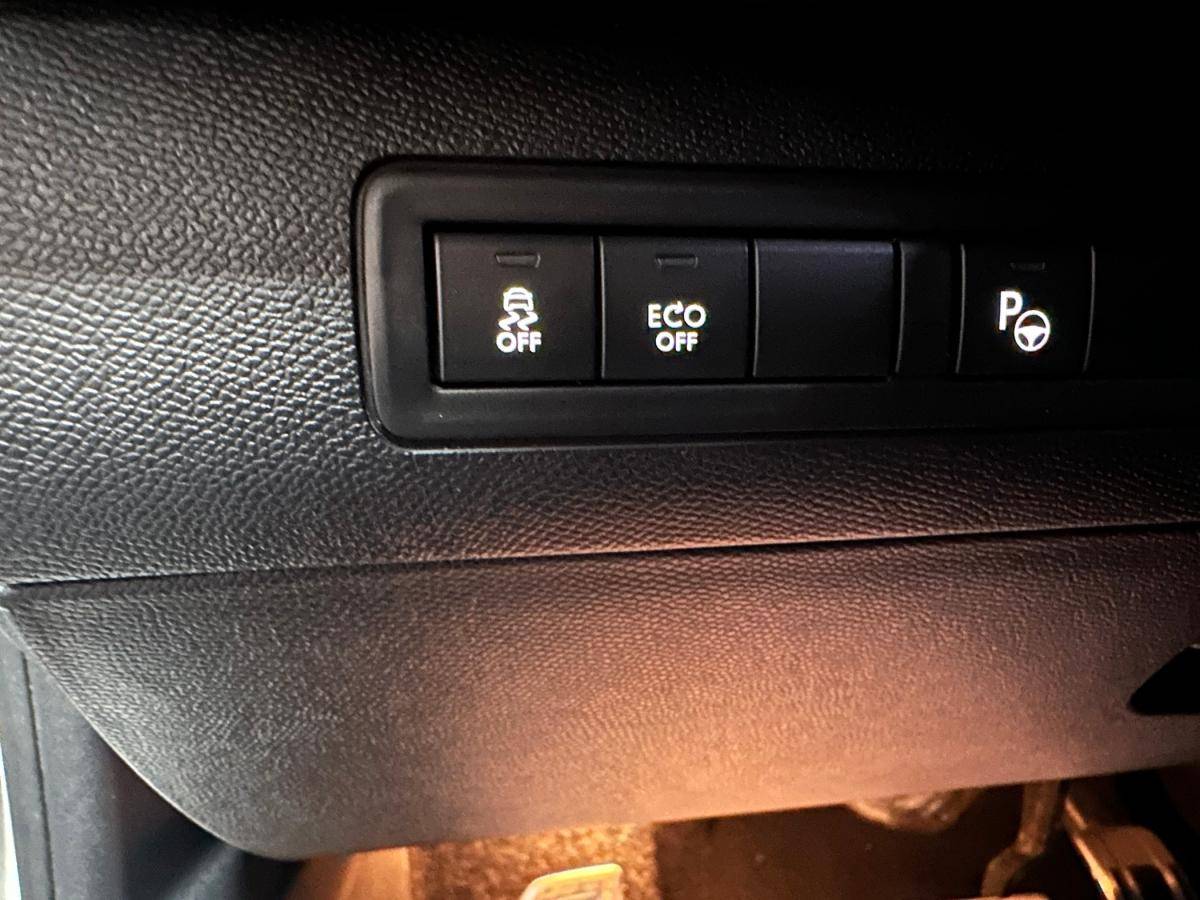 peugeot-308-sw-2017-diesel-1560cc