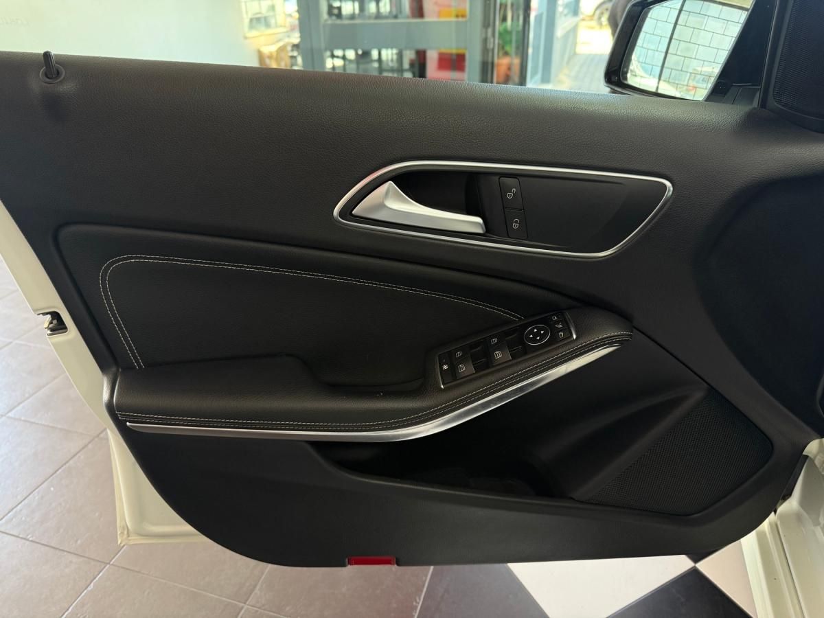 mercedes-benz-classe-a-2015-diesel-2143cc