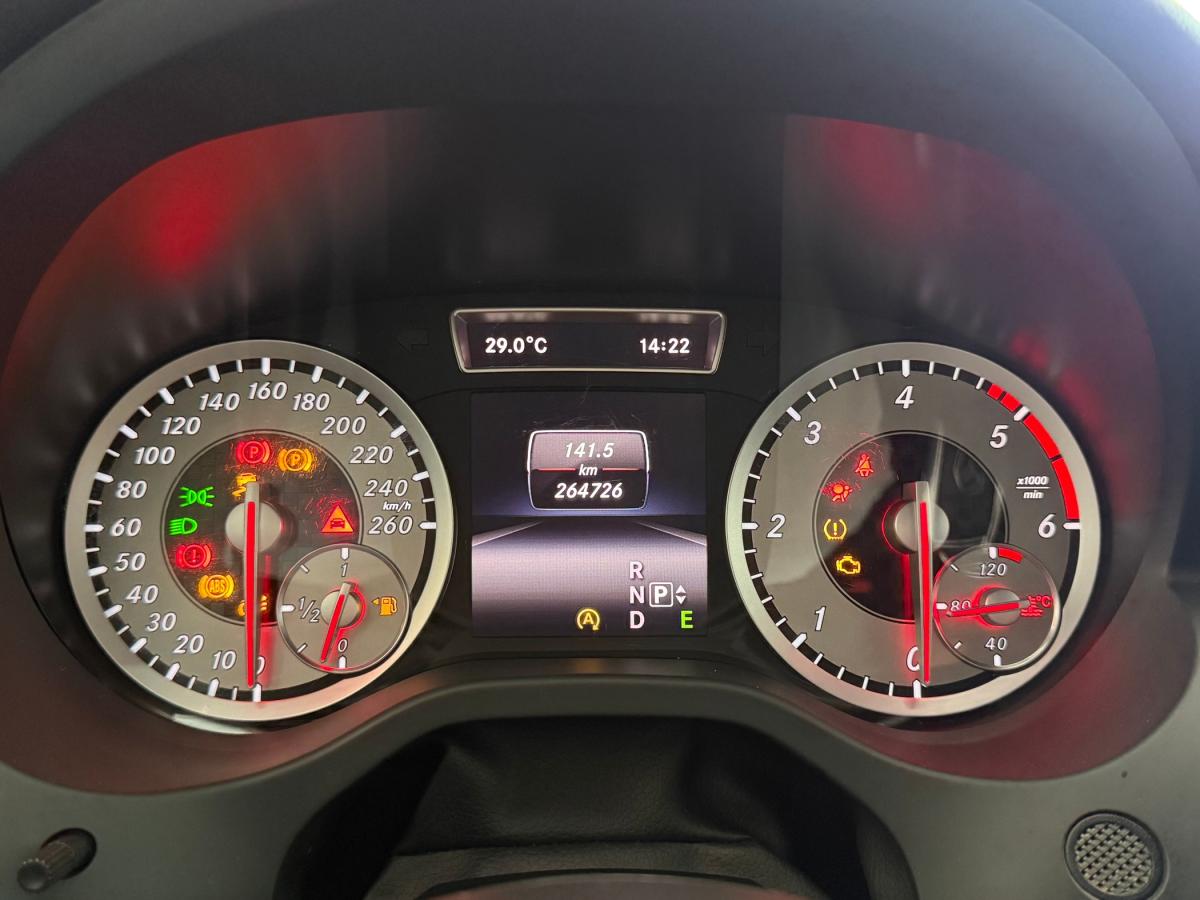 mercedes-benz-classe-a-2015-diesel-2143cc