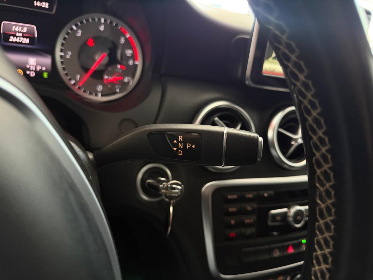 mercedes-benz-classe-a-2015-diesel-2143cc