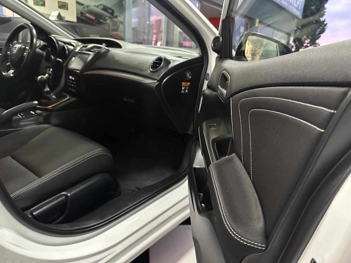 honda-civic-2015-diesel-1597cc