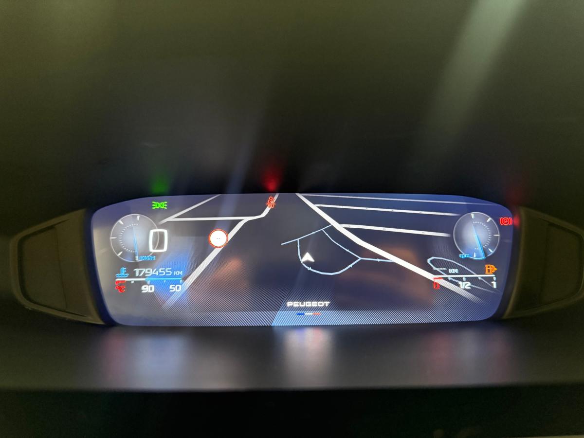 peugeot-308-sw-2022-gasolina-1199cc