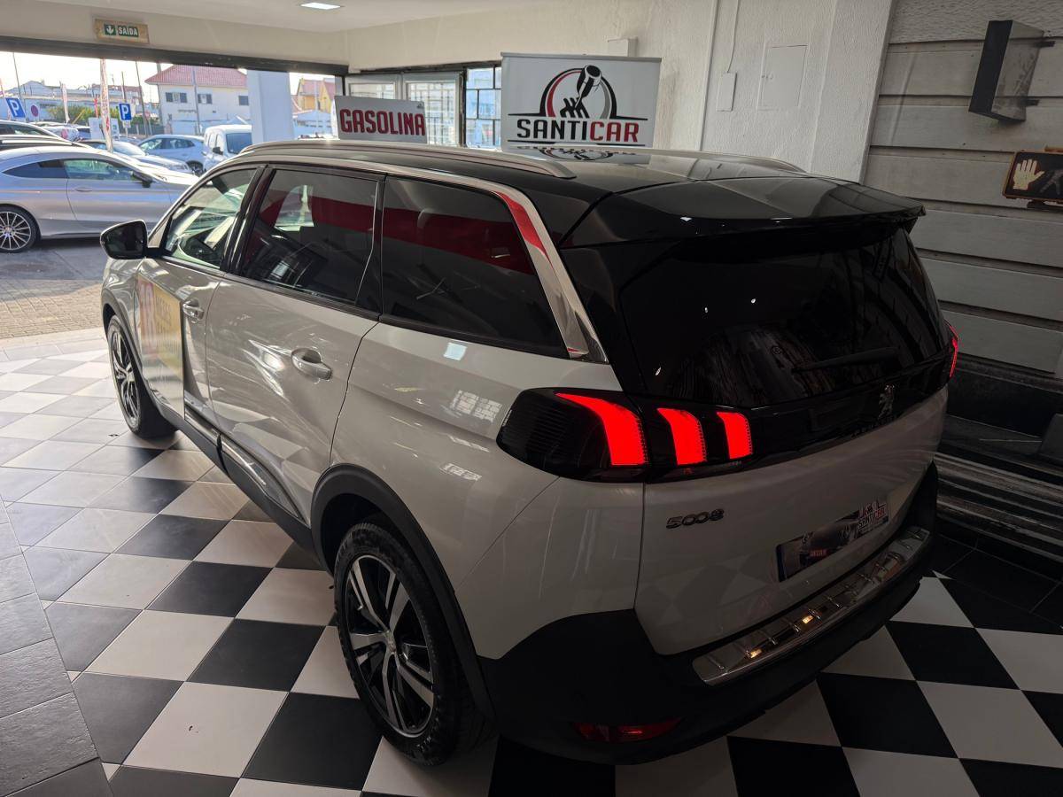 peugeot-5008-2018-gasolina-1199cc