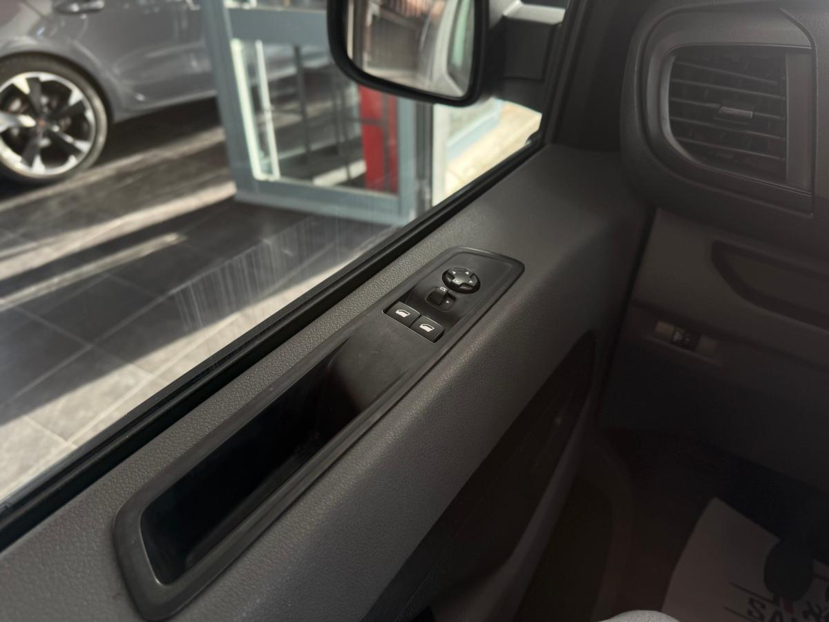 peugeot-expert-2018-diesel-1499cc