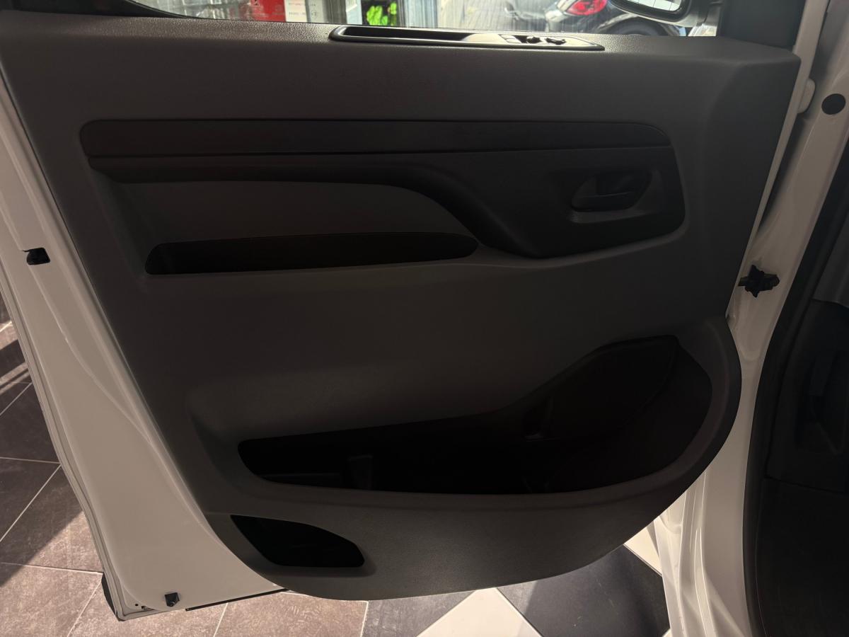 peugeot-expert-2018-diesel-1499cc