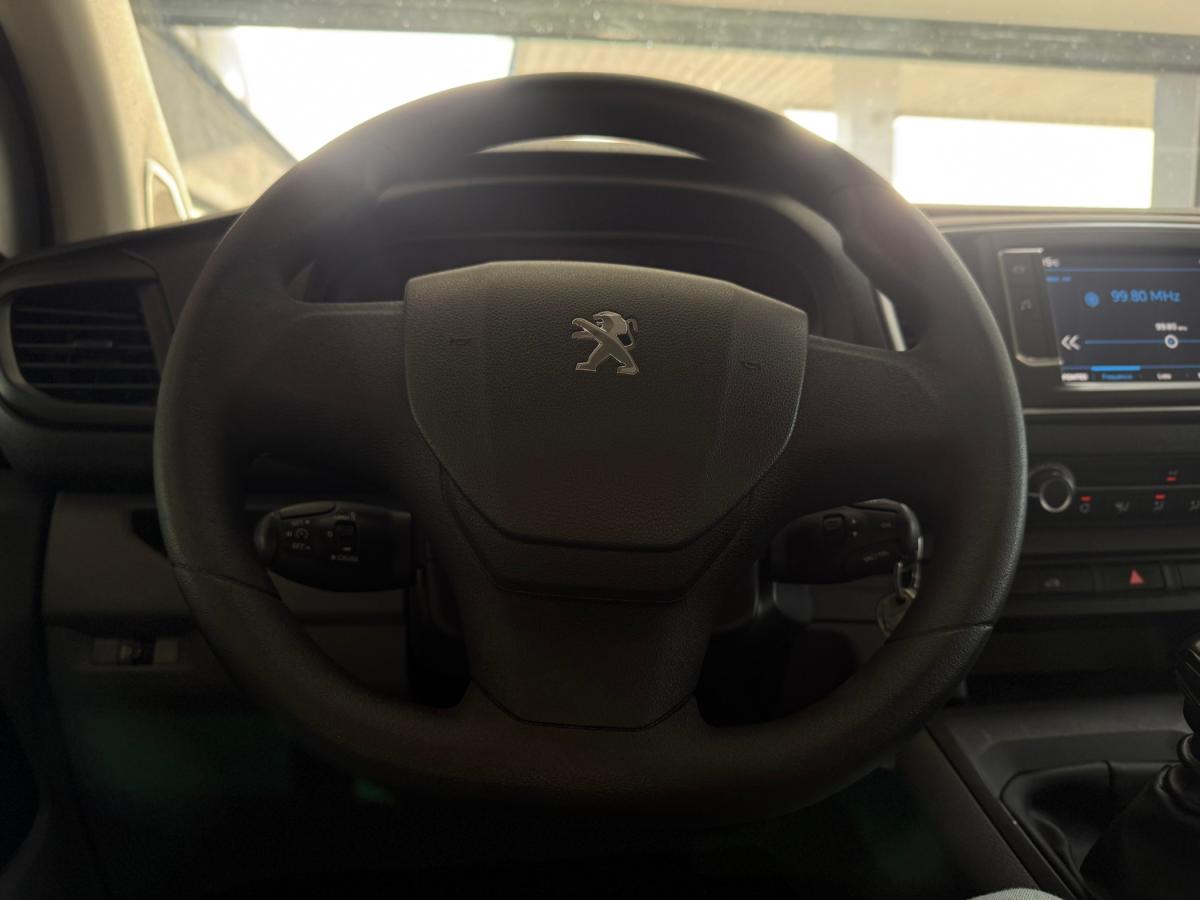 peugeot-expert-2018-diesel-1499cc