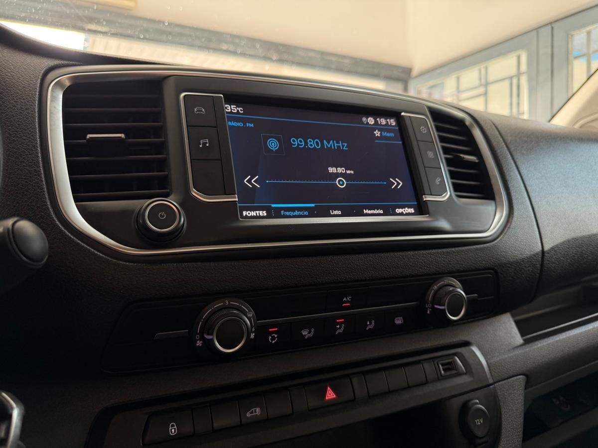 peugeot-expert-2018-diesel-1499cc