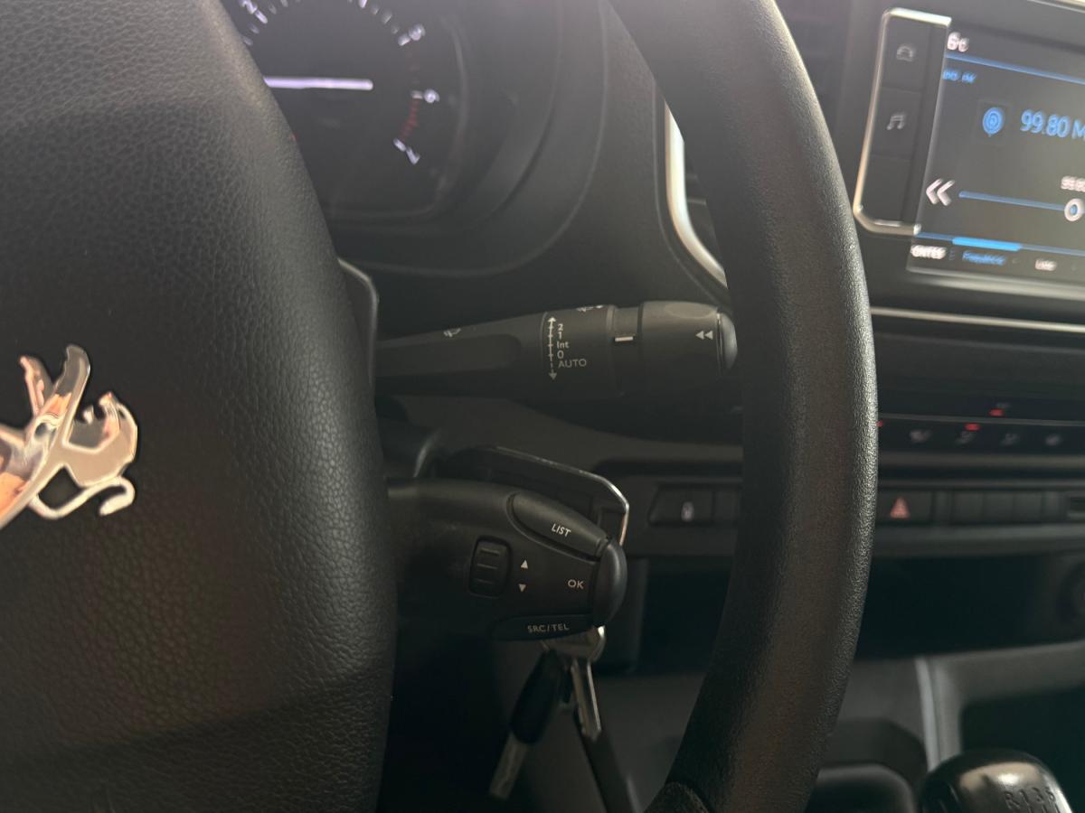 peugeot-expert-2018-diesel-1499cc