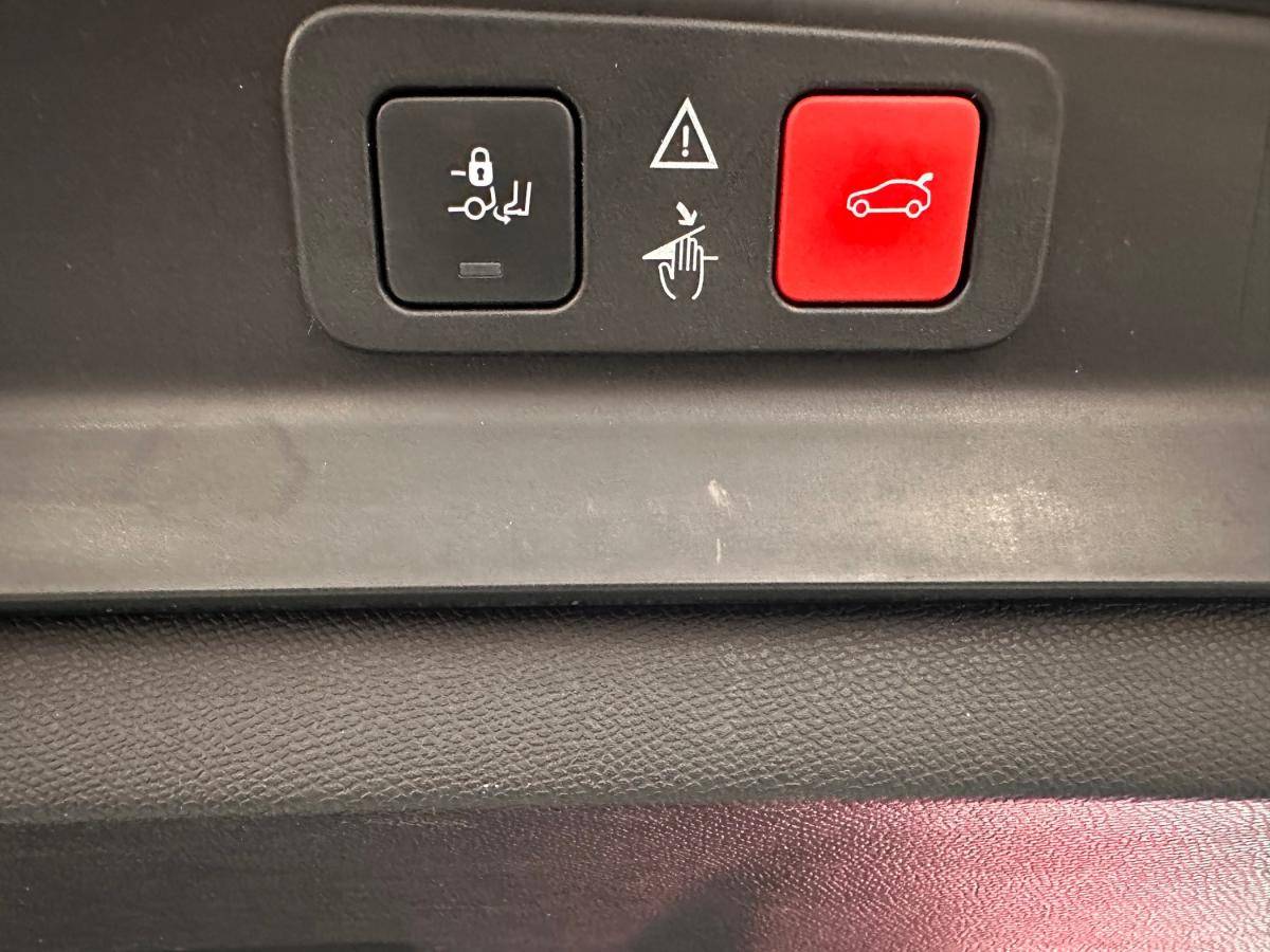 peugeot-5008-2018-gasolina-1199cc