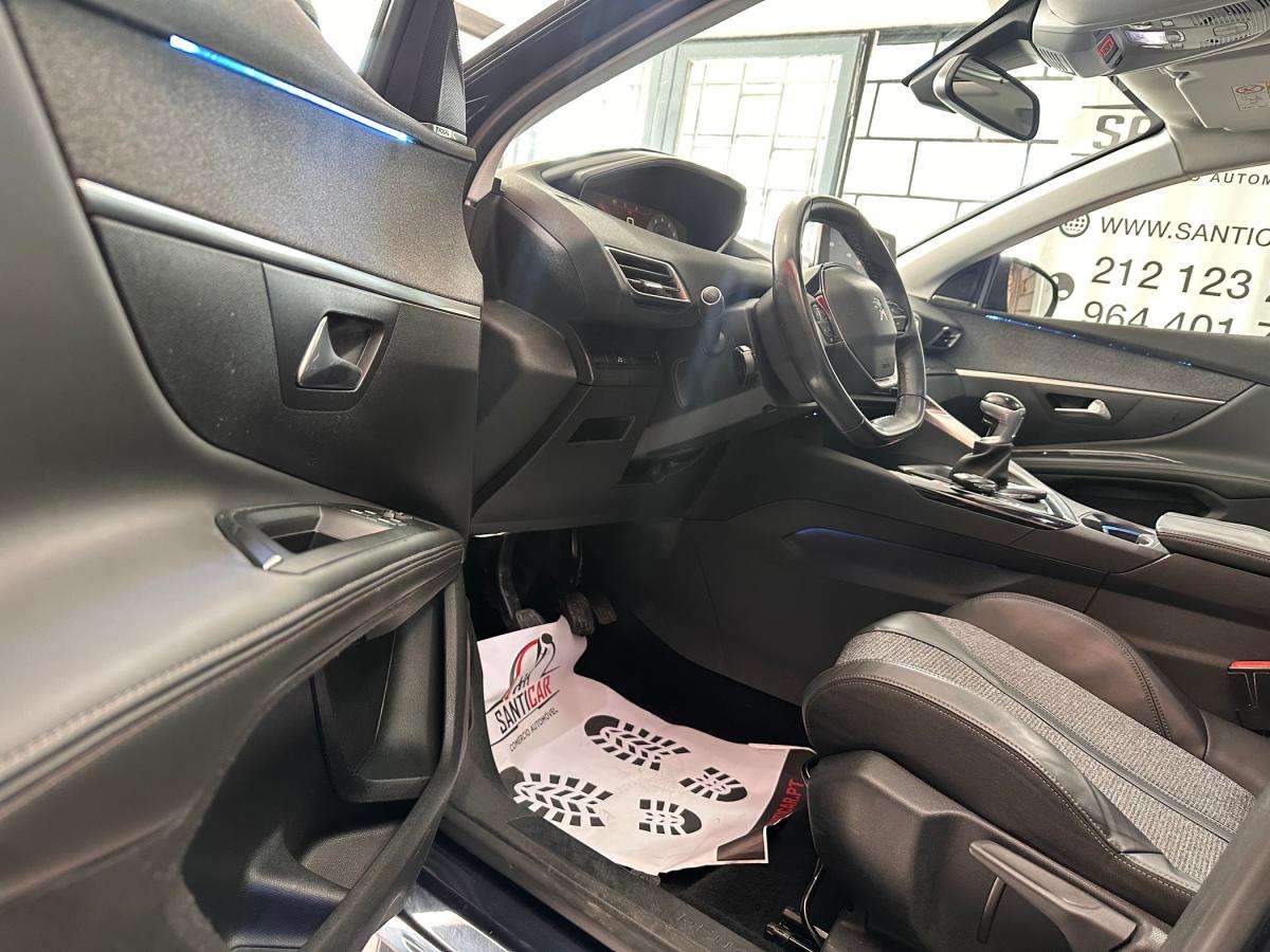 peugeot-5008-2018-gasolina-1199cc