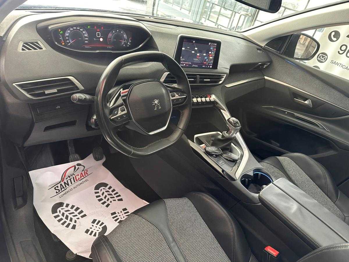peugeot-5008-2018-gasolina-1199cc