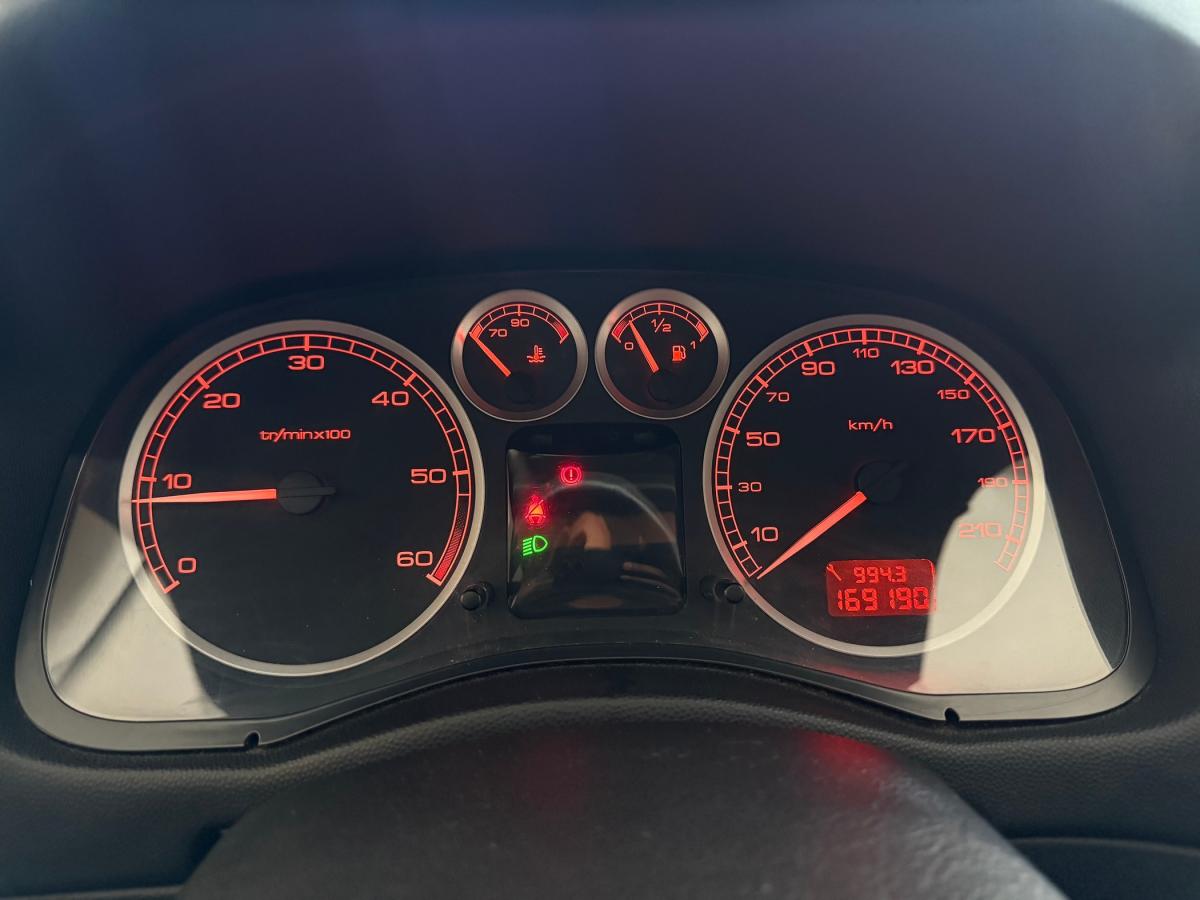 peugeot-307-2005-diesel-1560cc