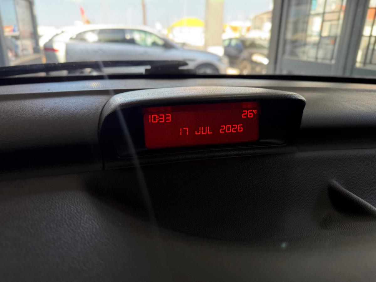 peugeot-307-2005-diesel-1560cc