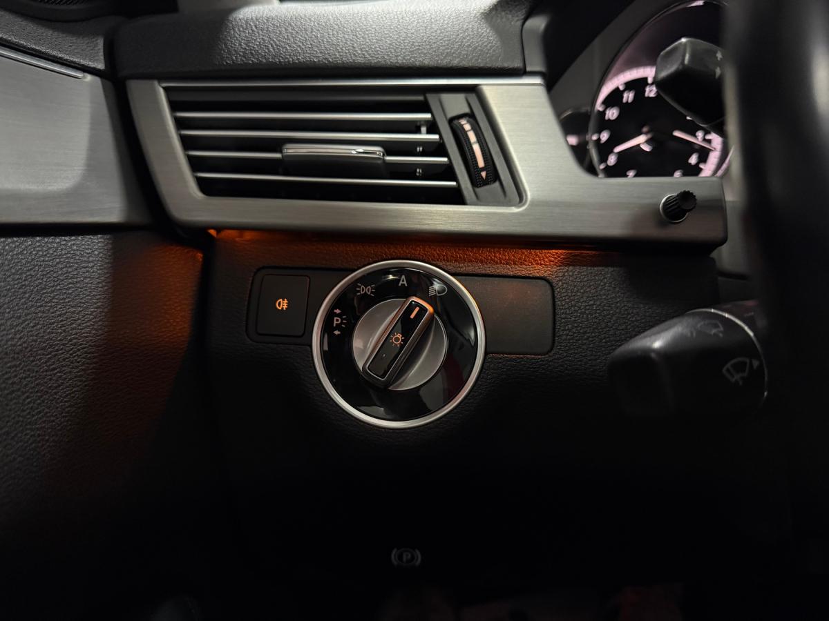 mercedes-benz-classe-e-2011-diesel-2149cc