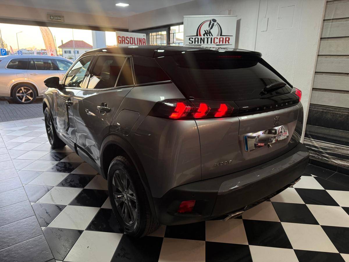 peugeot-2008-2023-gasolina-1199cc