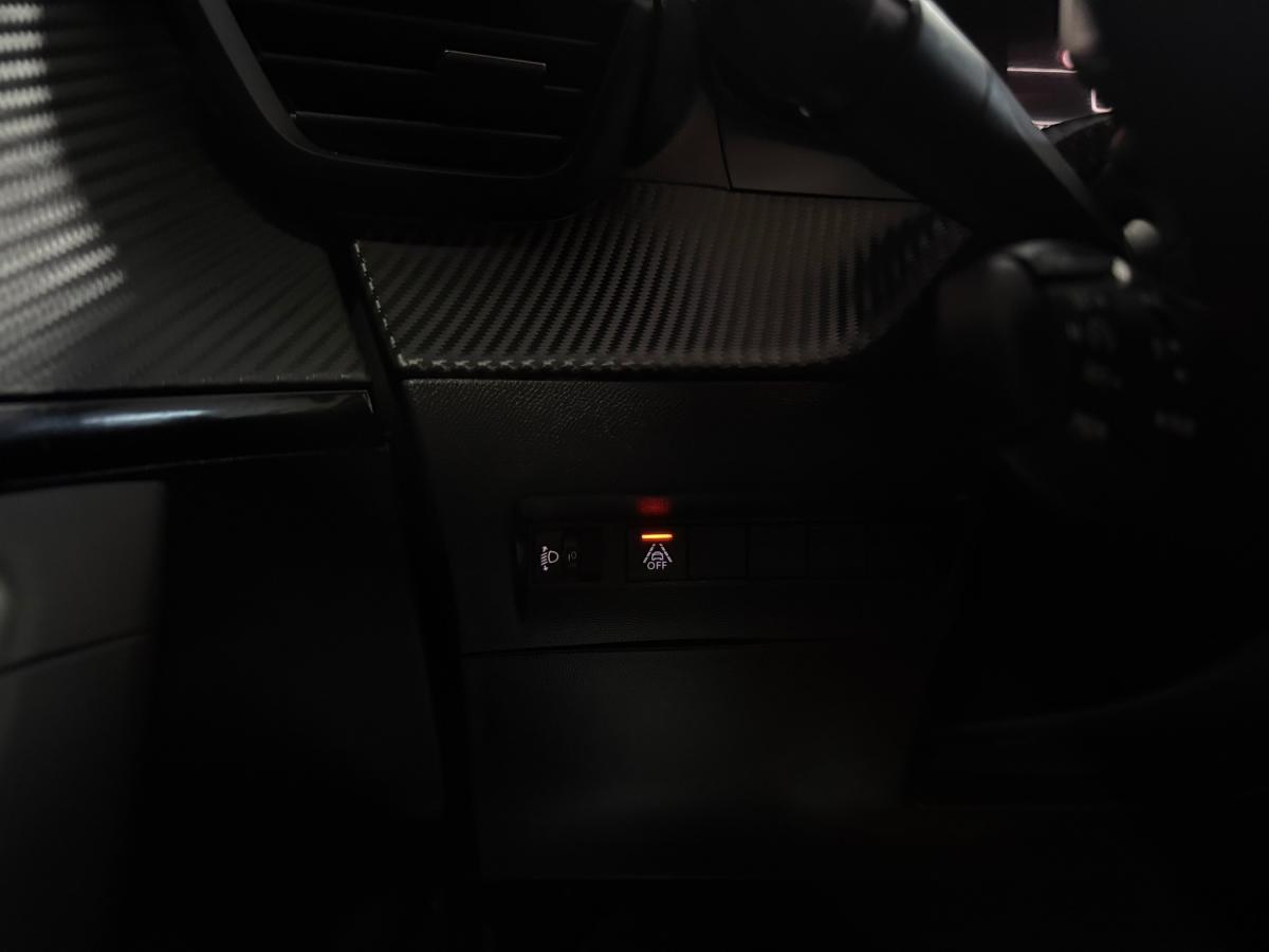 peugeot-2008-2023-gasolina-1199cc