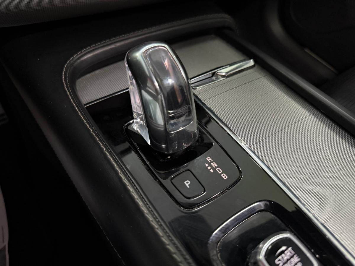 volvo-xc90-2017-hibrido-a-gasolina-1969cc