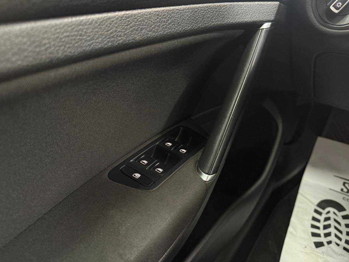 volkswagen-golf-variant-2014-diesel-1598cc