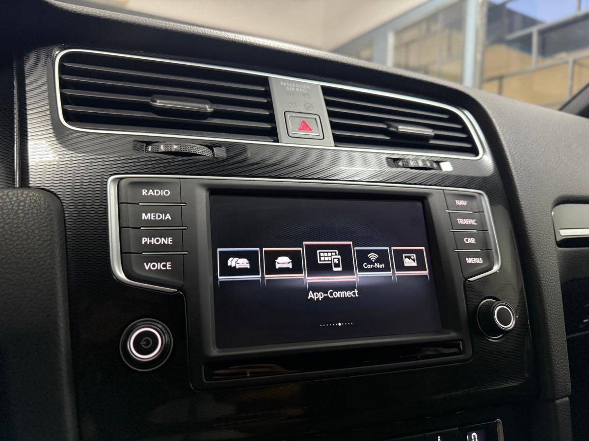 volkswagen-golf-2015-gasolina-1984cc