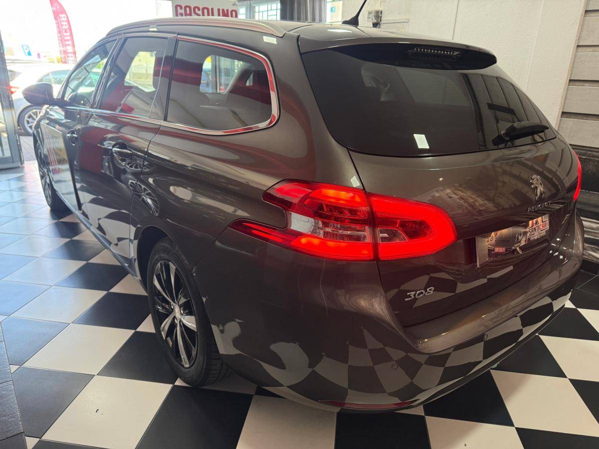 peugeot-308-sw-2014-gasolina-1199cc