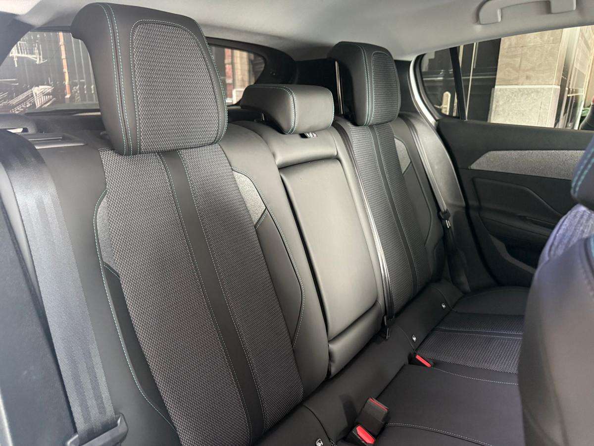 peugeot-308-2022-diesel-1499cc