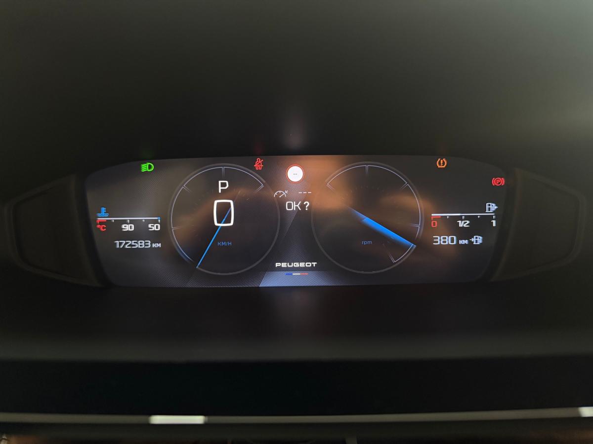 peugeot-308-2022-diesel-1499cc