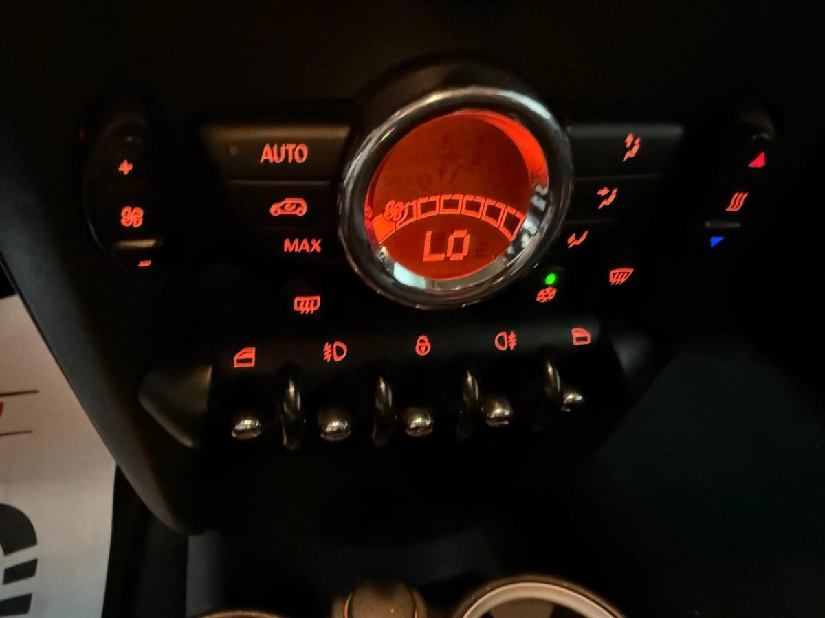 mini-cooper-2011-diesel-1598cc