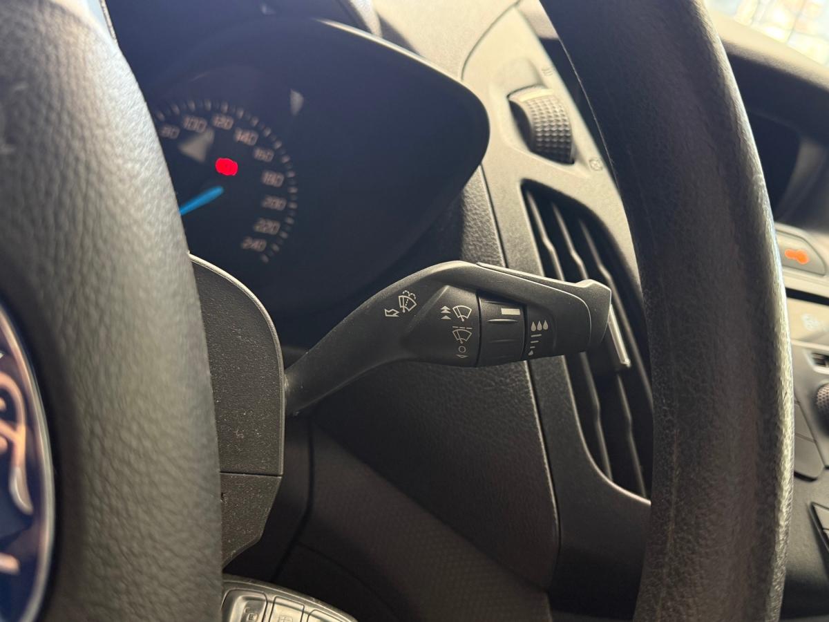 ford-transit-connect-2015-diesel-1560cc