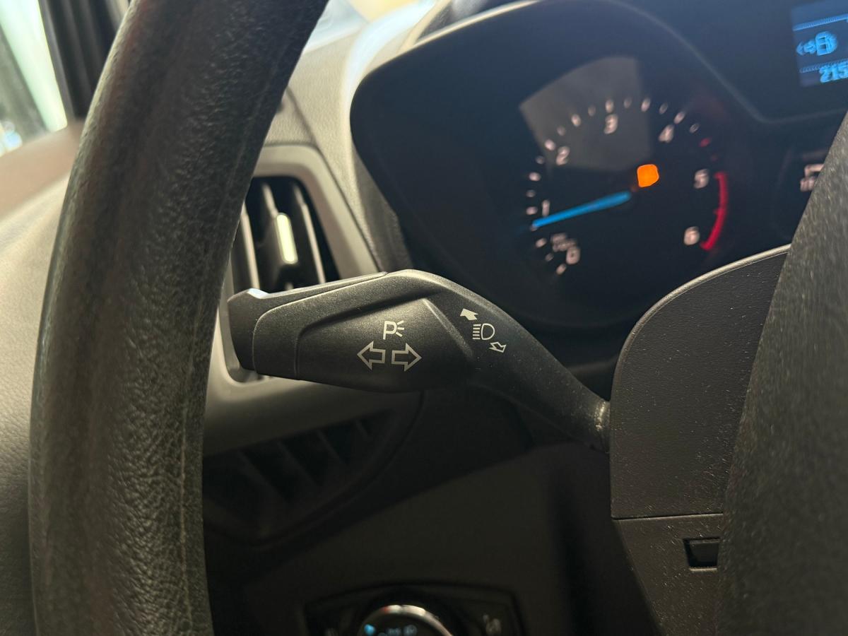 ford-transit-connect-2015-diesel-1560cc