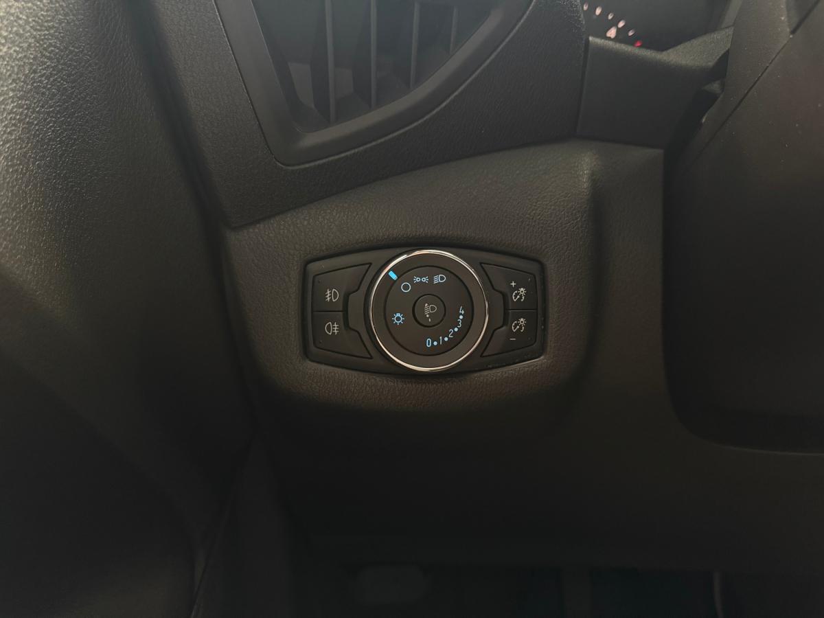 ford-transit-connect-2015-diesel-1560cc