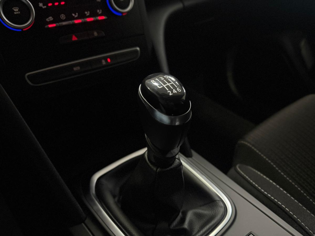 renault-megane-2017-gasolina-1197cc