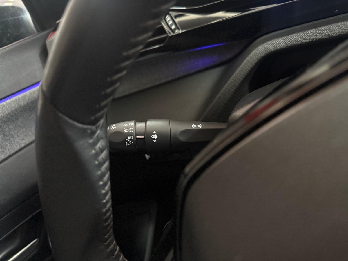 peugeot-308-sw-2022-diesel-1499cc