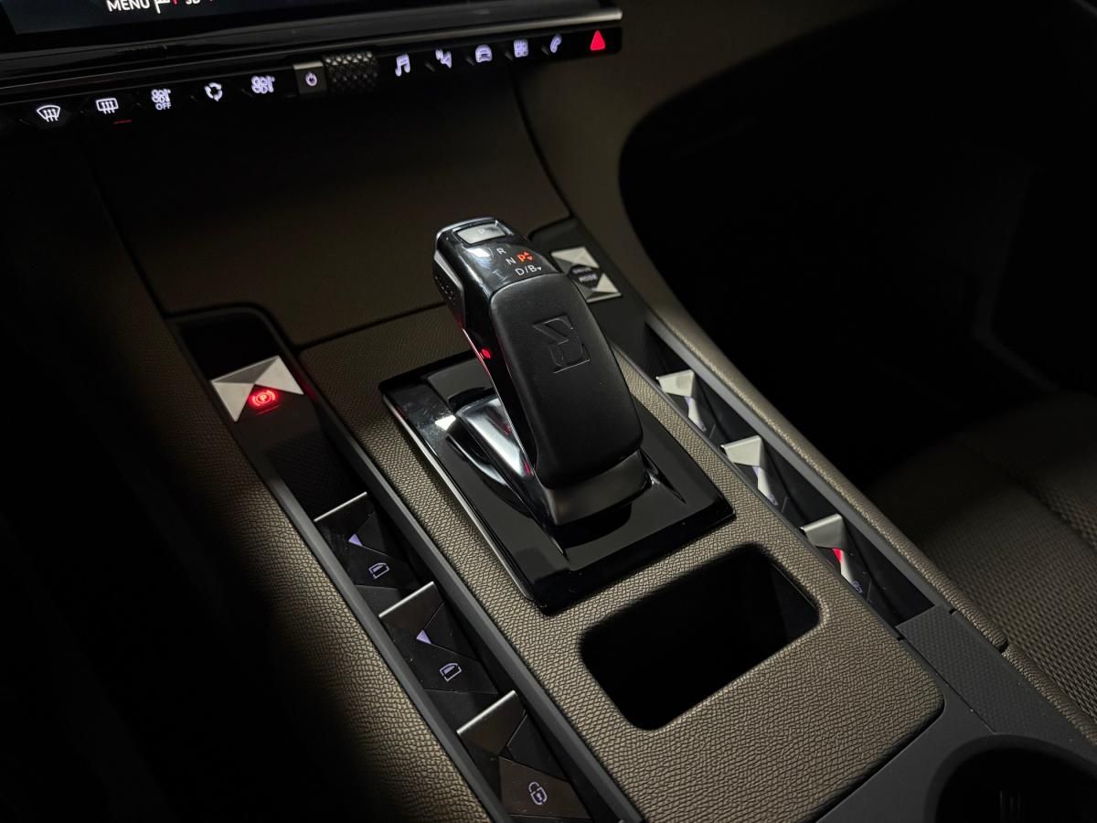 ds-ds-7-crossback-2021-hibrido-a-gasolina-1598cc