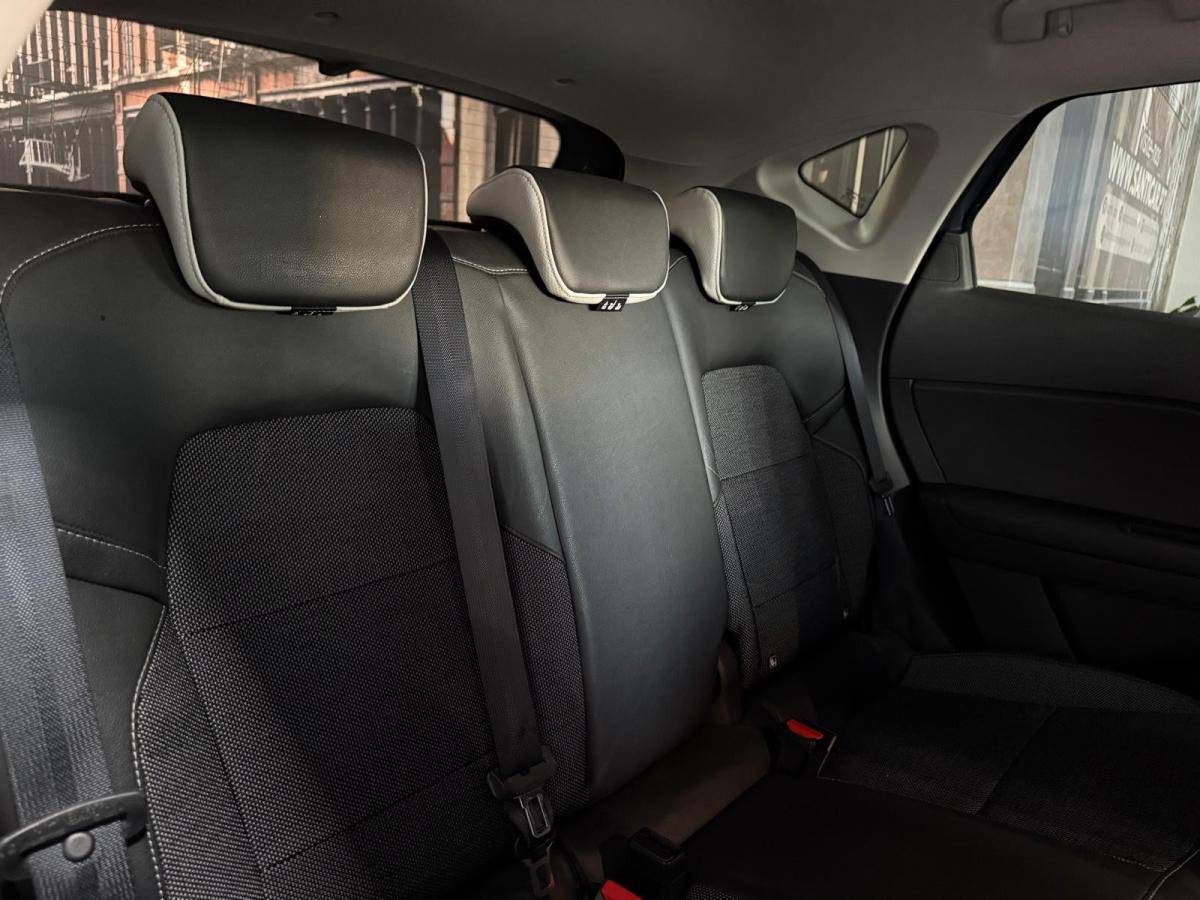 renault-captur-2021-hibrido-a-gasolina-1598cc
