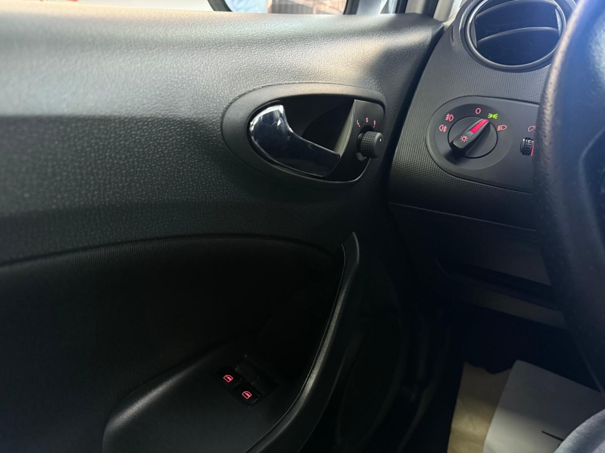 seat-ibiza-2014-gasolina-1197cc