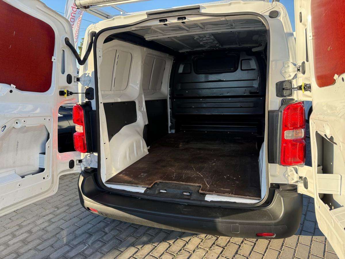 peugeot-expert-2020-diesel-1499cc