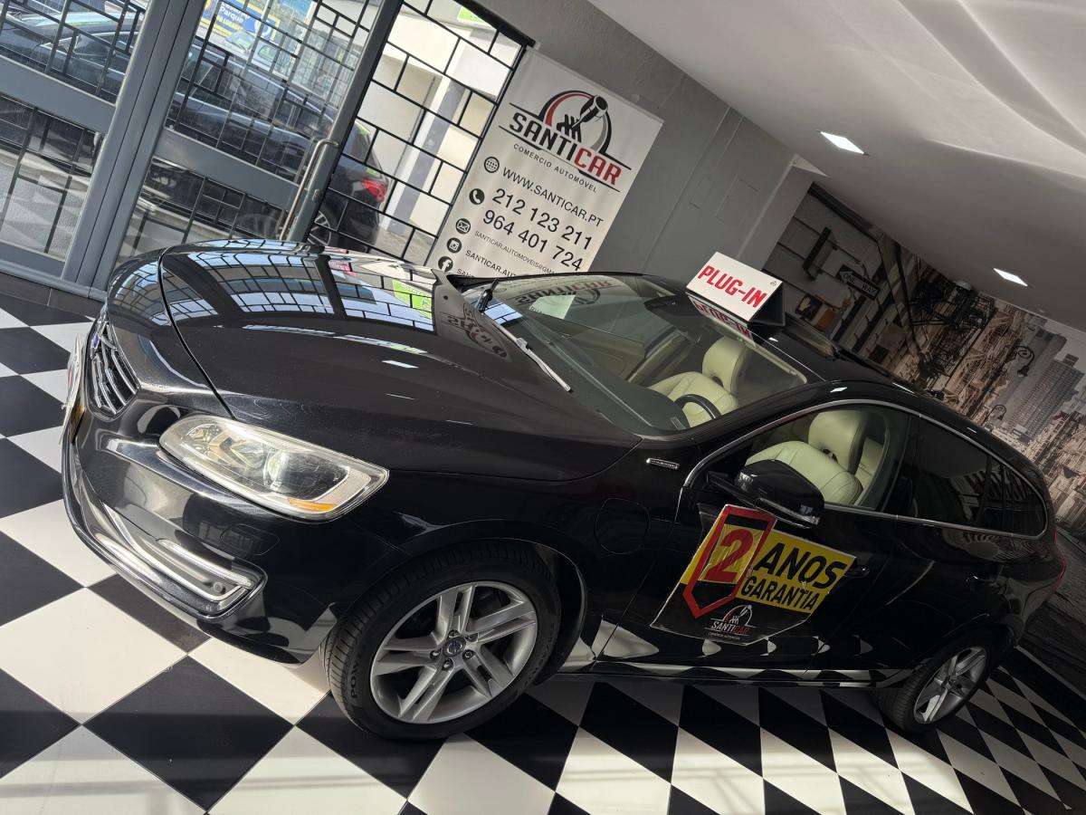 volvo-v60-2013-hibrido-a-diesel-2400cc